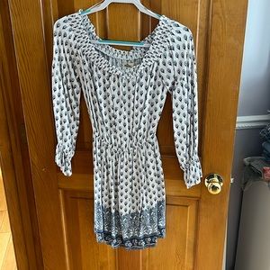 Hollister Off the Shoulder Flower Pattern Dress, Cinched Waist, Size M